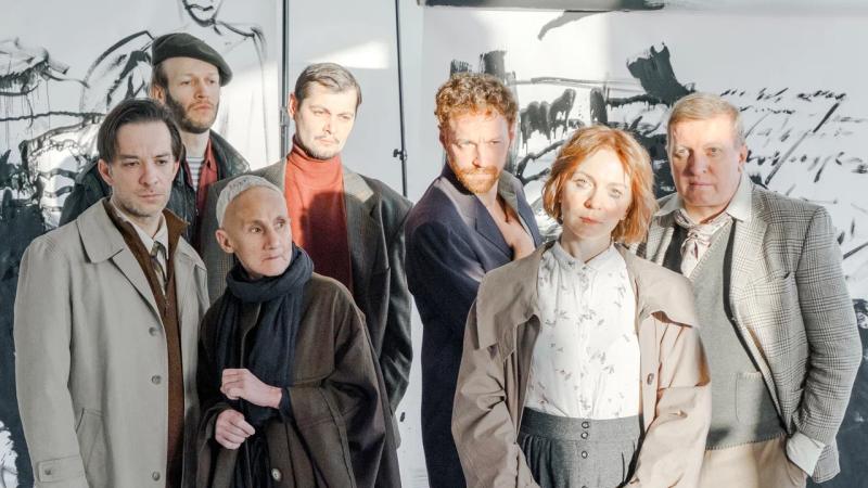 Режиссер сериала &laquo;Мир! Дружба! Жвачка!&raquo; Антон Федоров выпустит спектакль