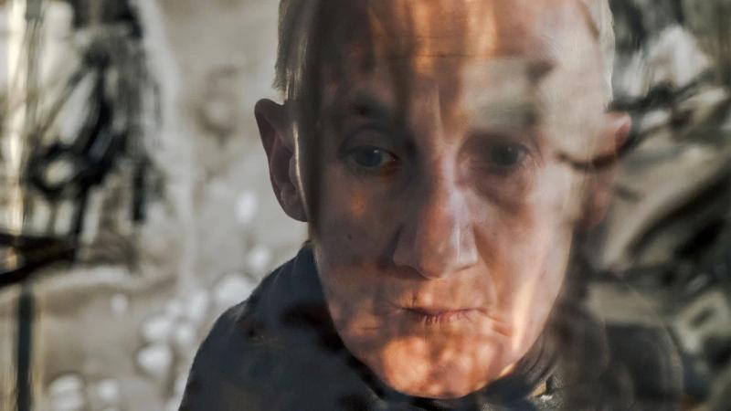 Режиссер сериала &laquo;Мир! Дружба! Жвачка!&raquo; Антон Федоров выпустит спектакль