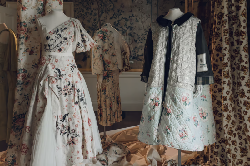 Erdem открыл выставку, посвященную герцогине Деборе Девоншир
