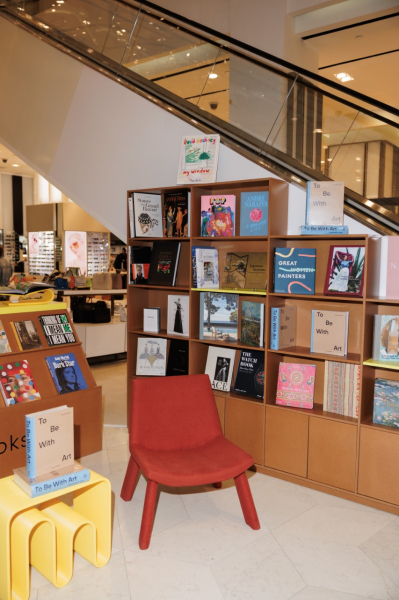 В ДЛТ прошло открытие книжного корнера Masters Bookstore