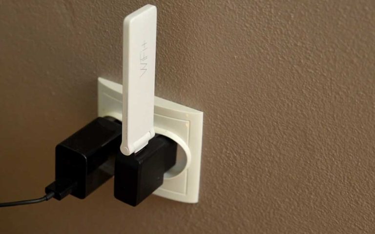 Что такое репитер Wi-Fi и для чего он нужен