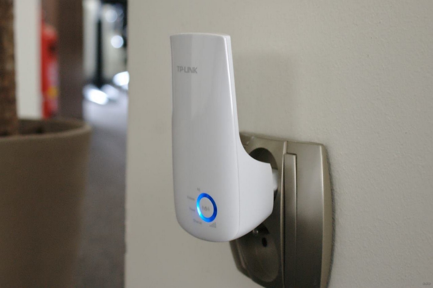 Какой усилитель сигнала Wi-Fi выбрать для роутера