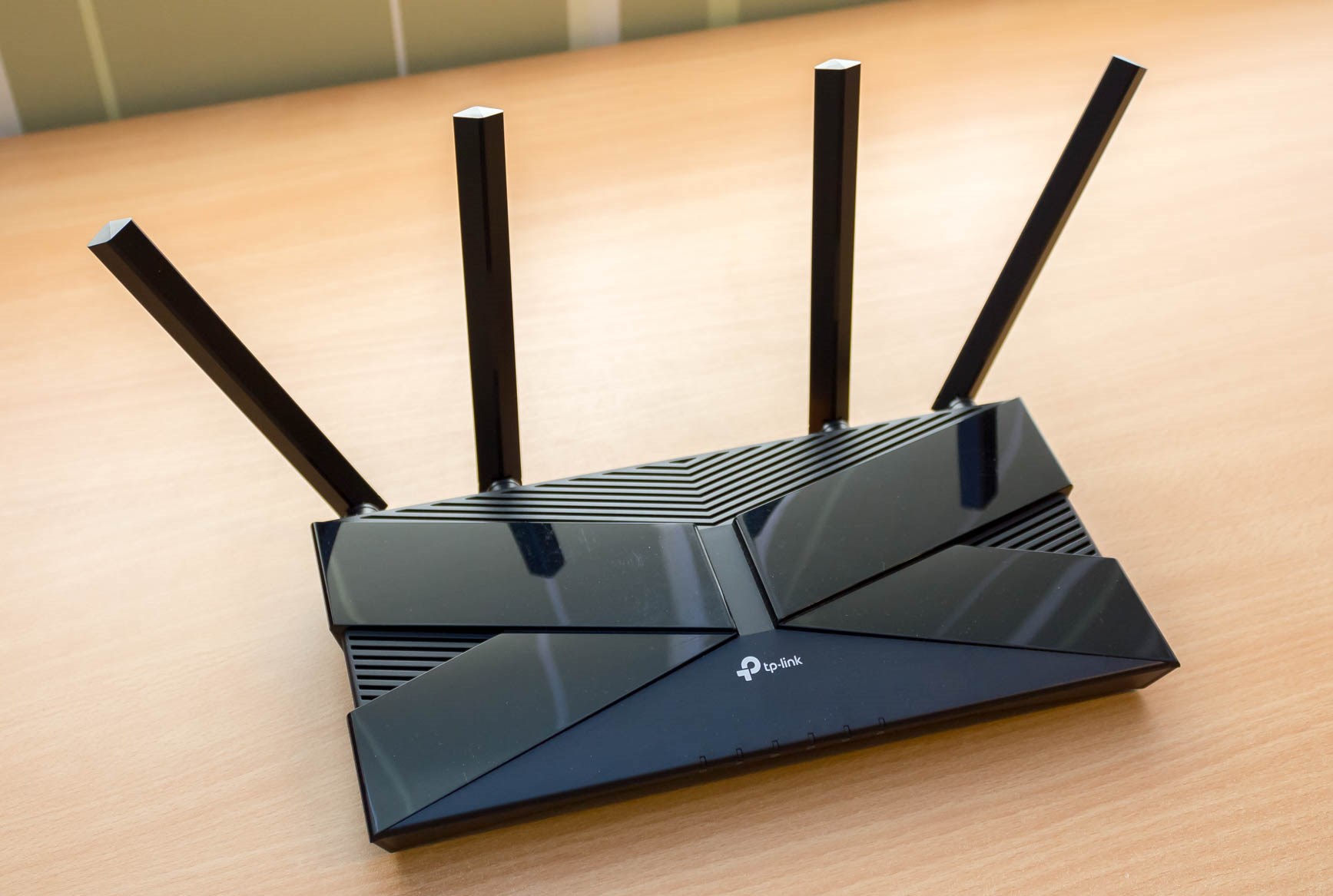 Мощнейший Wi-Fi роутер для квартиры либо пригородного дома